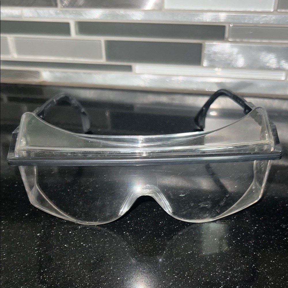 Uvex Clear Protective Laboratory Safety Glasses